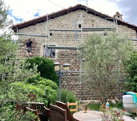 entreprise pierre jointée en ardeche