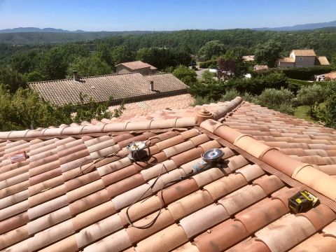 entreprise spécialisée en charpente et couverture en Ardèche
